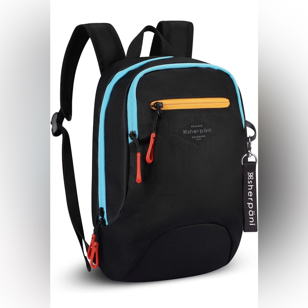 Sherpani  Vespa Backpack in Black and Blue